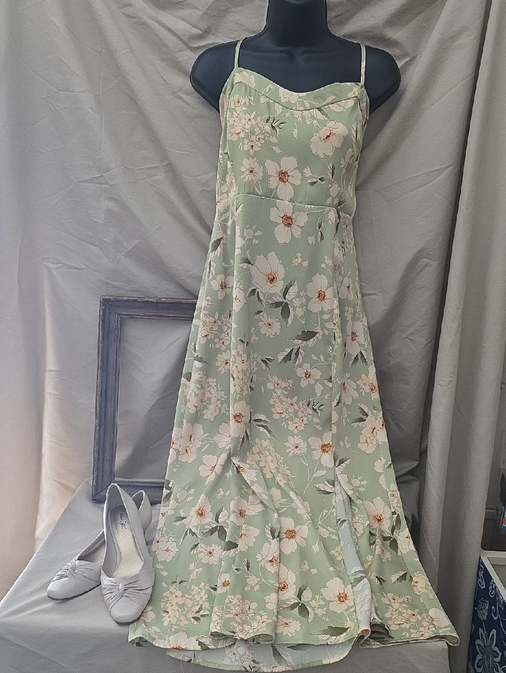 Floral Sage Green Maxi Dress with Spaghetti Straps